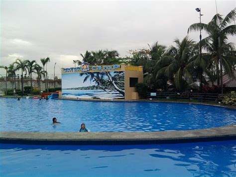 Best Hotels Near Island Cove Resort, Kawit .